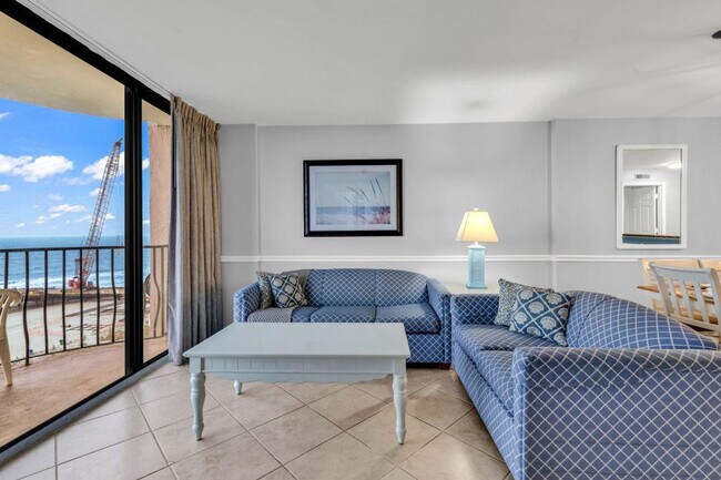 Foto del edificio - 2500 N Ocean Blvd