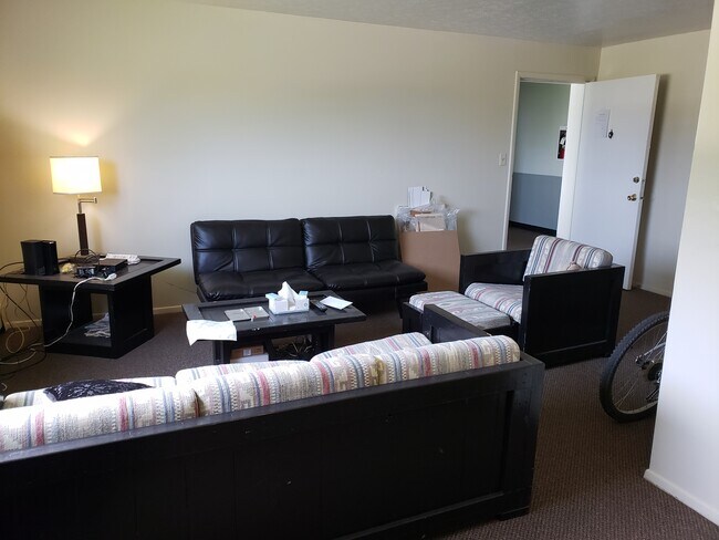 Foto del edificio - 570 Harvey St