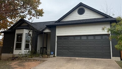 Building Photo - 9408 Doliver Dr