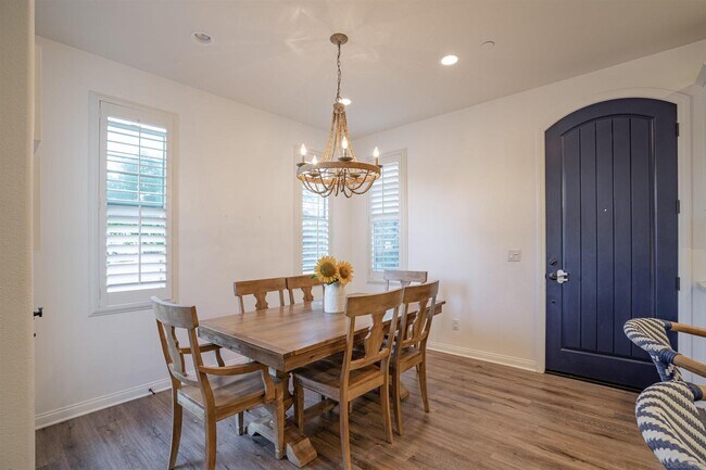 Building Photo - 16029 Veridian Cir
