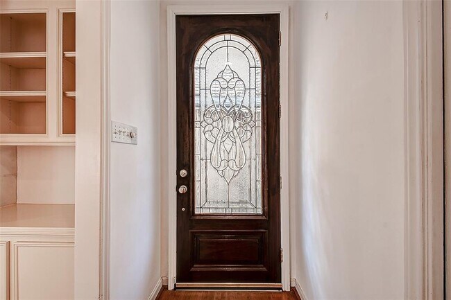 Foto del edificio - 201 Vanderpool Ln