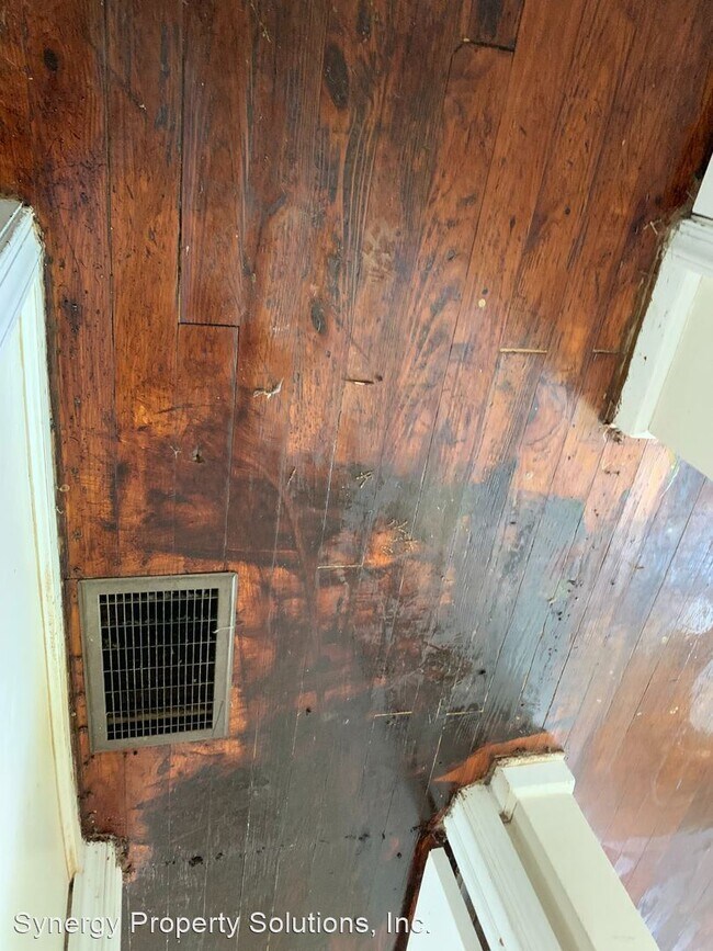 Building Photo - 2 br, 1 bath House - 623 Burns St