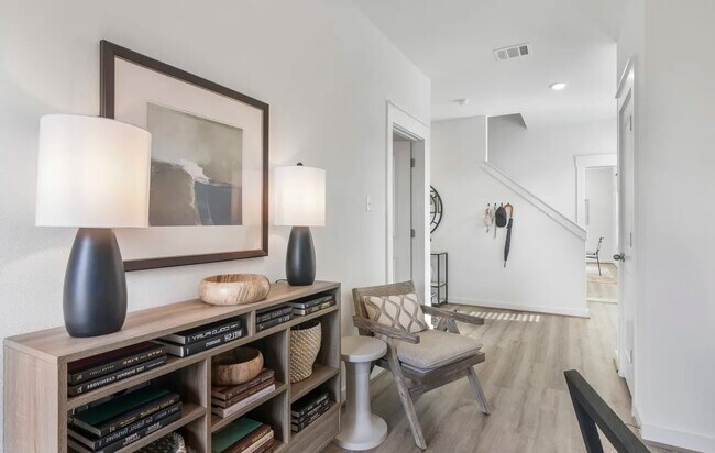 Foto del edificio - 118 Trademark Dr