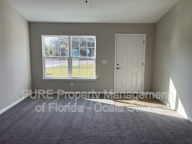 Building Photo - 223 Malauka Rd
