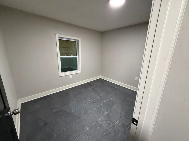 Foto del edificio - 2379 Saratoga Ave