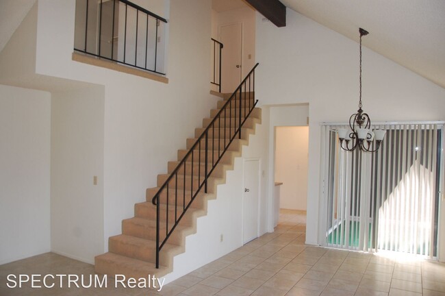 Foto del edificio - 2 br, 2 bath House - 4756 Camino Del Rey