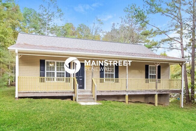 Building Photo - 3 Bedroom Pet-Friendly Home in MONROE, GA with Main Street Renewal