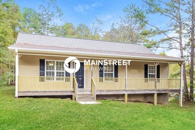 Photo - 3 Bedroom Pet-Friendly Home in MONROE, GA with Main Street Renewal