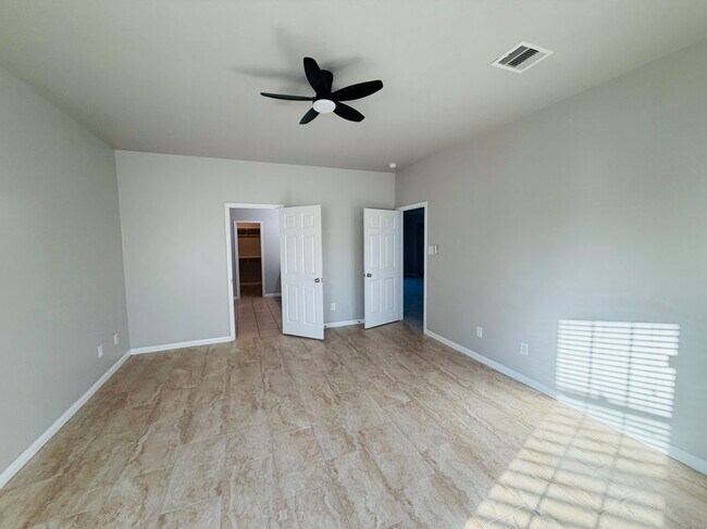 Foto del edificio - 6926 Atwood Preserve Ct