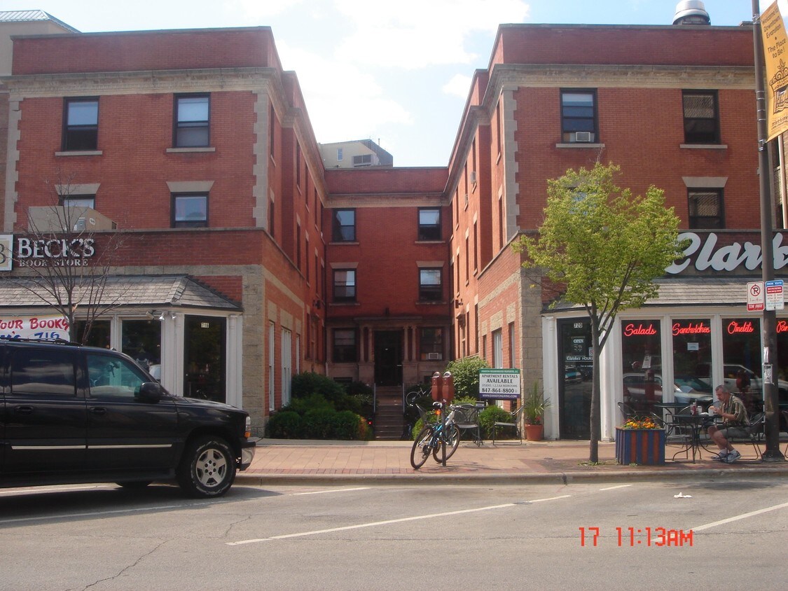 716-720 Clark St - 720 Clark St