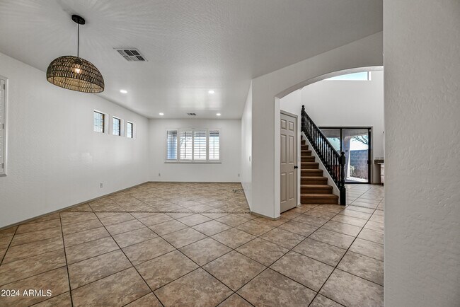 Building Photo - 42731 N 43rd Dr