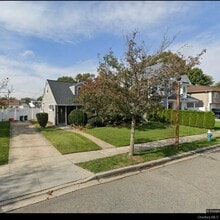 Building Photo - 658 Wyngate Dr E