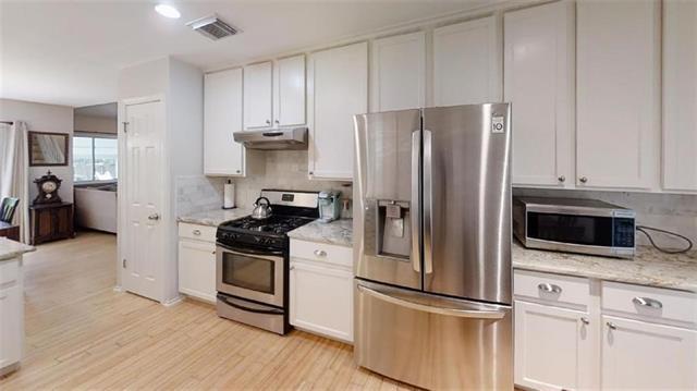 Building Photo - 15003 Natural Spring Way