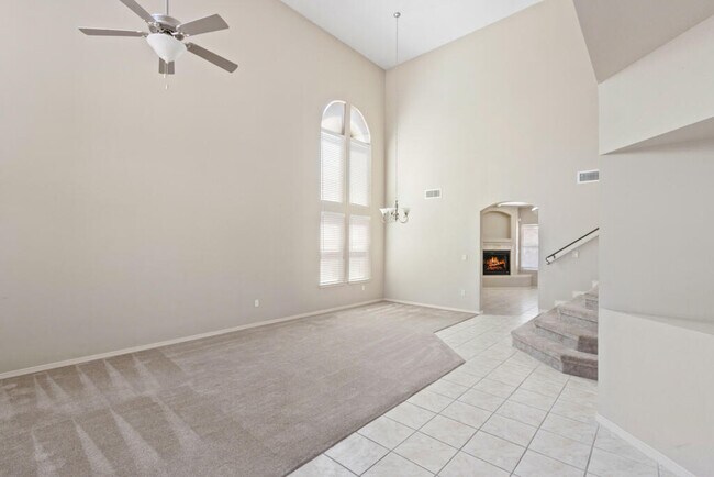Building Photo - 6580 Cabana Del Sol Dr