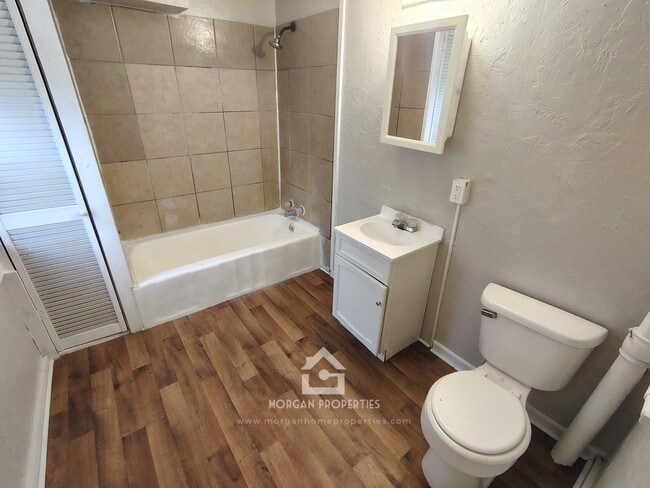 Foto del edificio - 1723 Morton St