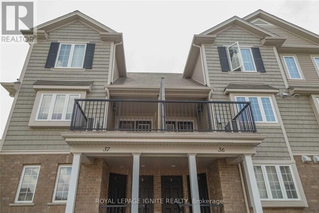 Building Photo - 15-315 Carere Crescent