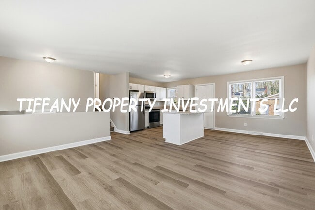 Foto del edificio - 1601 Carfax Dr