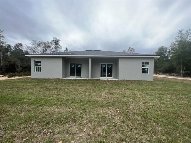 Foto del edificio - 16170 SW 33rd Ave Rd