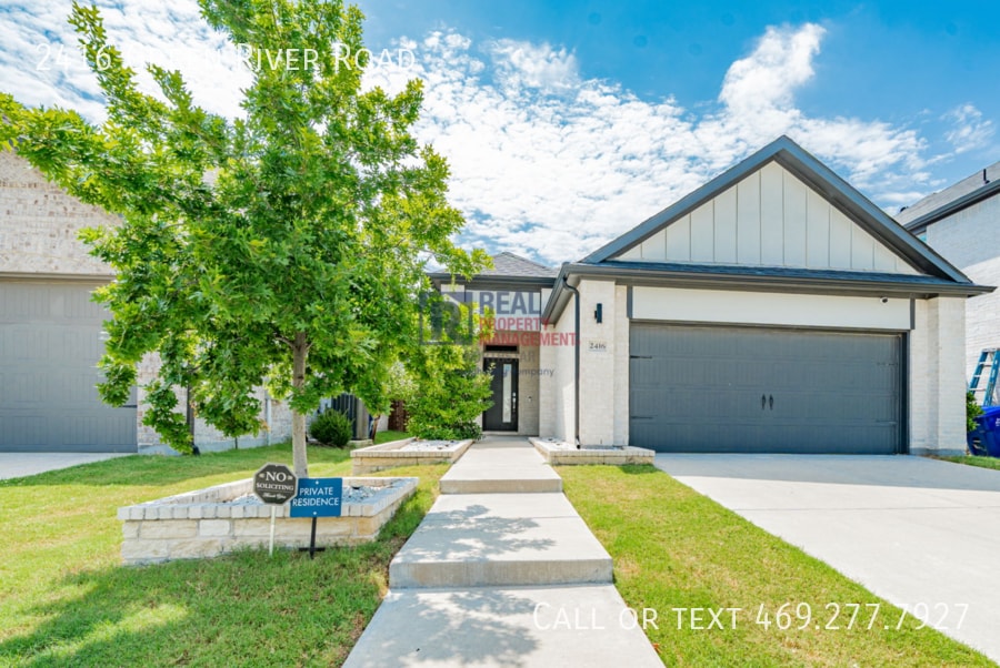 Foto principal - 2416 Green River Rd
