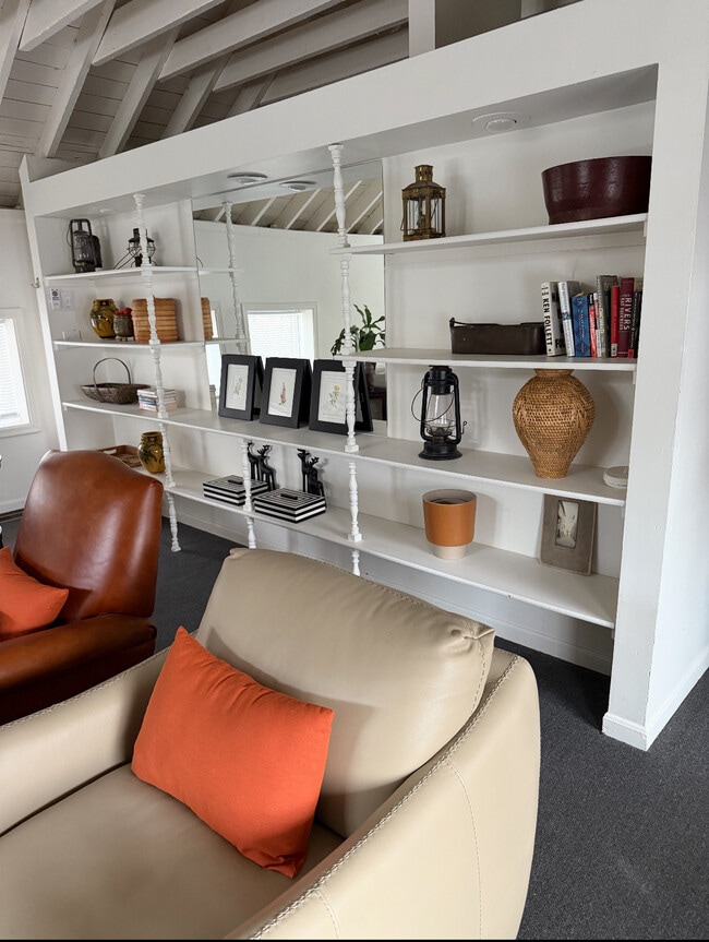 Foto del edificio - 3043 Wold Ave