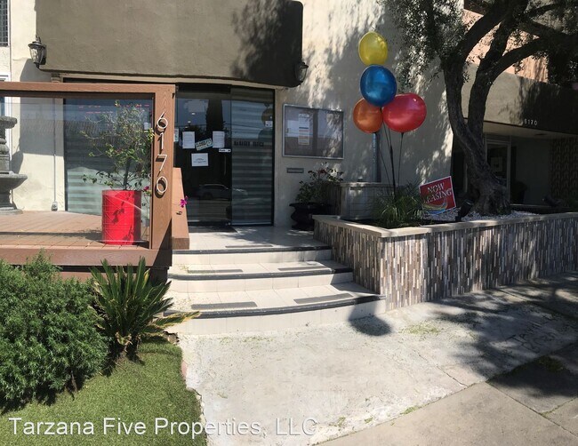 Building Photo - 6170 Reseda Blvd