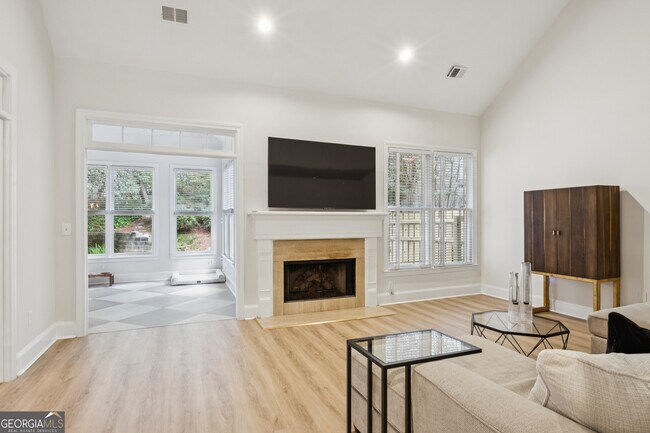 Foto del edificio - 4168 Gateswalk Dr SE