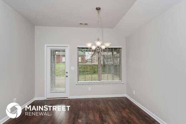 Foto del edificio - 948 Alise Cir