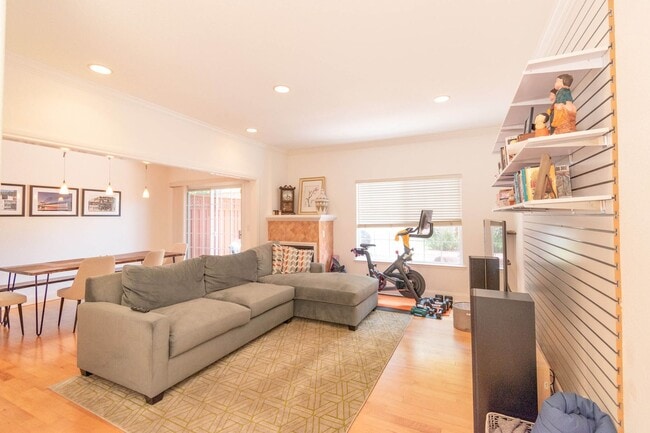 Photo - Amazing Downtown Campbell Location * Hardw... Townhome