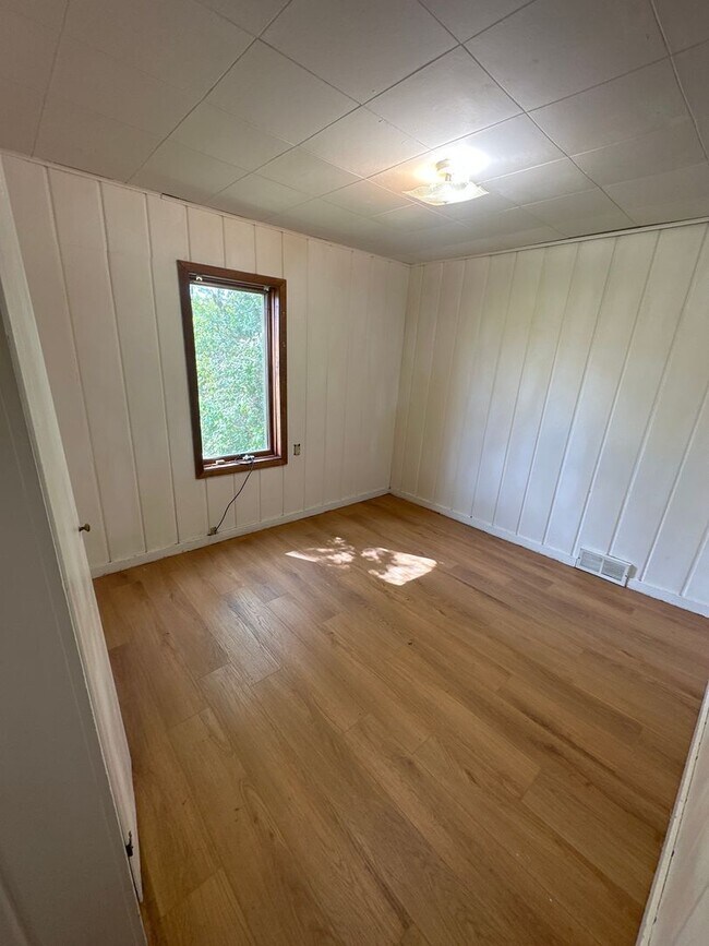 Foto del edificio - Cute 3 Bedroom Townhouse