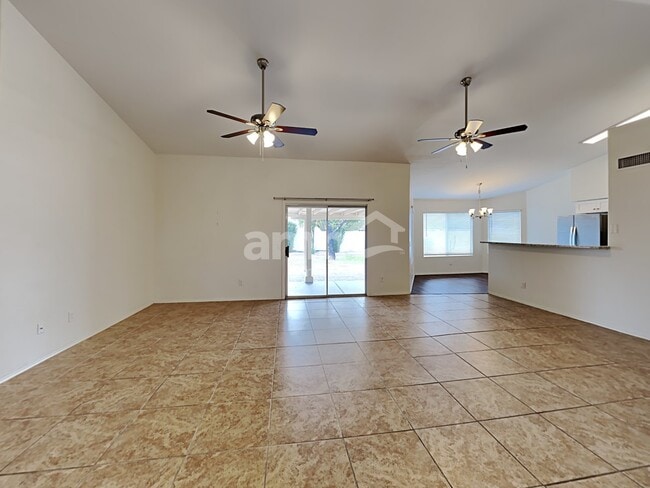 Building Photo - 8523 W Acapulco Ln