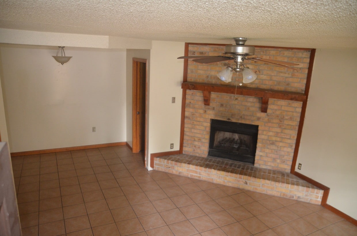 Primary Photo - 3535 Yorkfield Dr