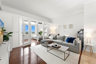 Building Photo - 2301 Collins Ave