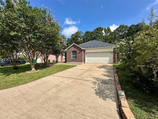 Building Photo - 951 Doire Dr