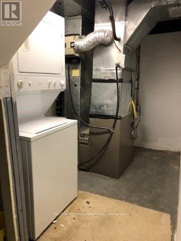 Building Photo - 657 Thamesford Terrace