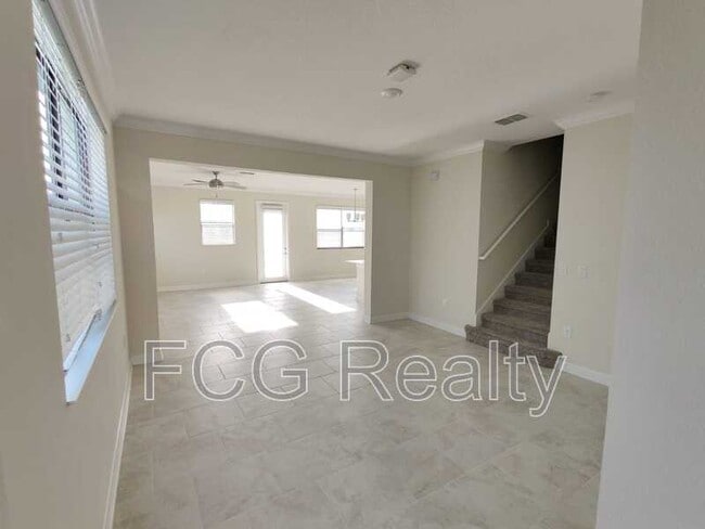 Building Photo - 1242 Sandwedge St