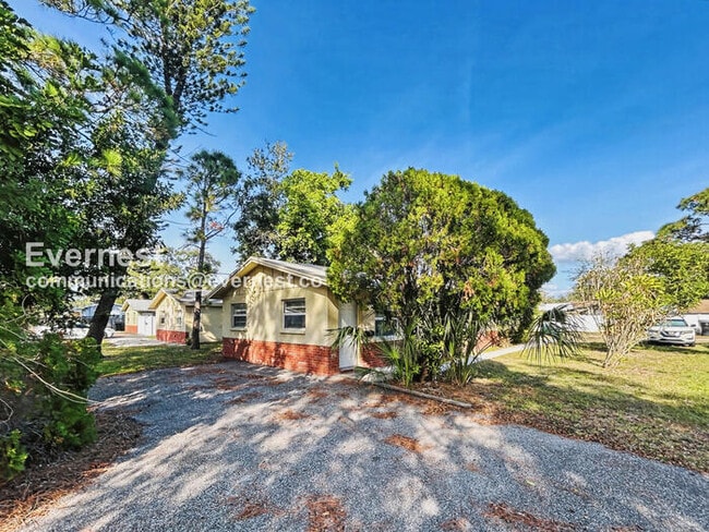 Foto del edificio - 5701 Manchester St N