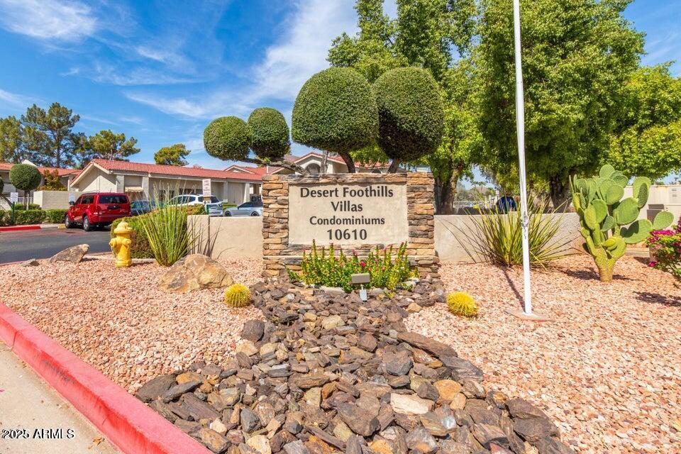 Foto principal - 10610 S 48th St