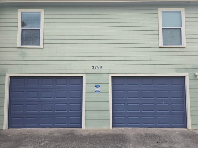 Building Photo - 3780 Martin Luther King Jr Dr