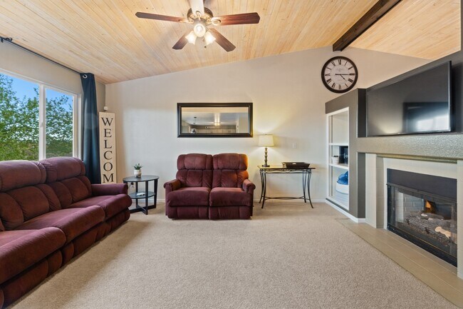 Foto del edificio - Charming home in Stonegate community of Pa...