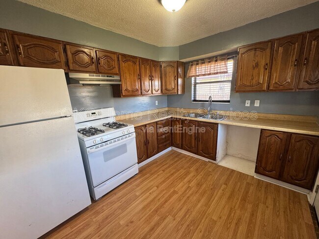 Building Photo - 3801 NW 51st St