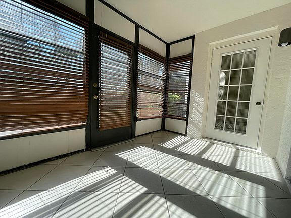 Foto del edificio - 1270 SE Parkview Pl