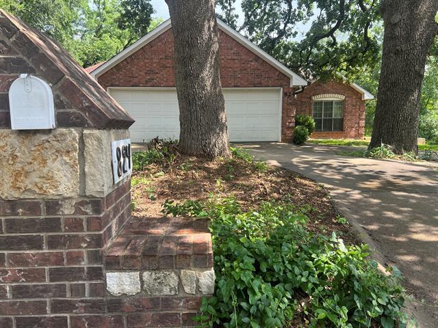 Foto del edificio - 824 W Lamberth Rd