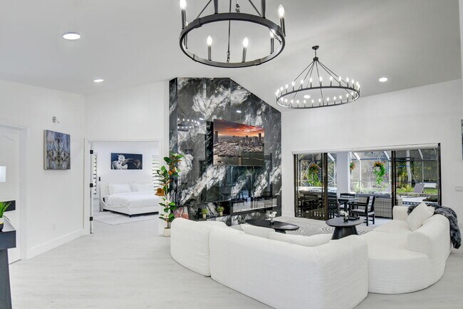 Foto del edificio - 13302 Doubletree Cir