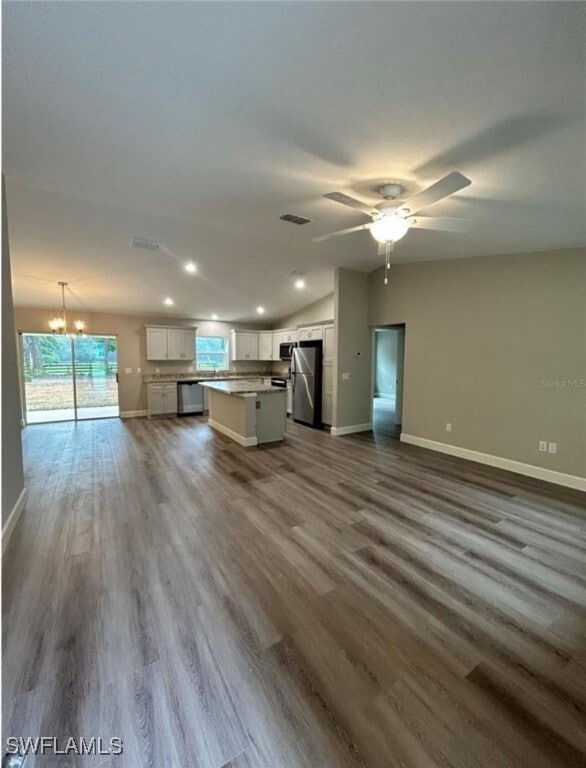 Building Photo - 6083 NW 53rd Ct