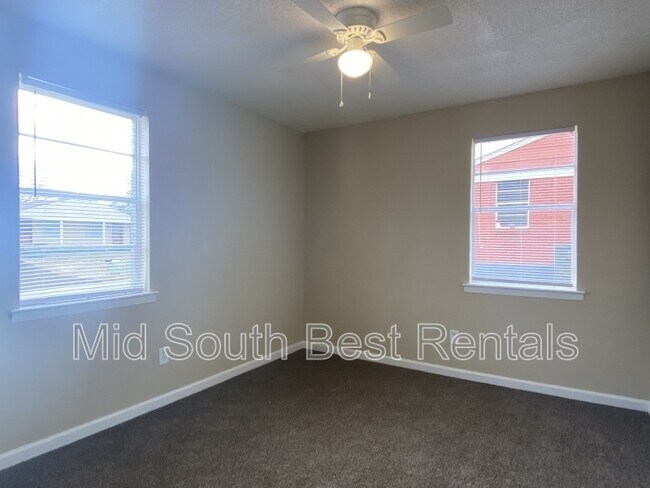 Building Photo - 3435 Arnold Rd