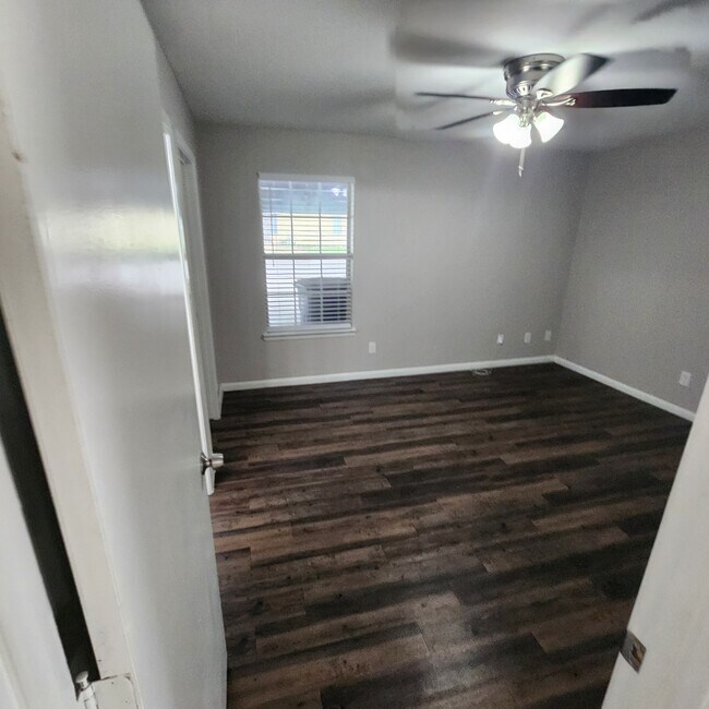 Foto del edificio - Deer Park Apartments - 1407