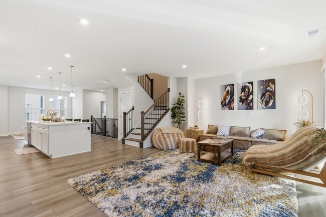 Building Photo - 2528 B Verona Pl