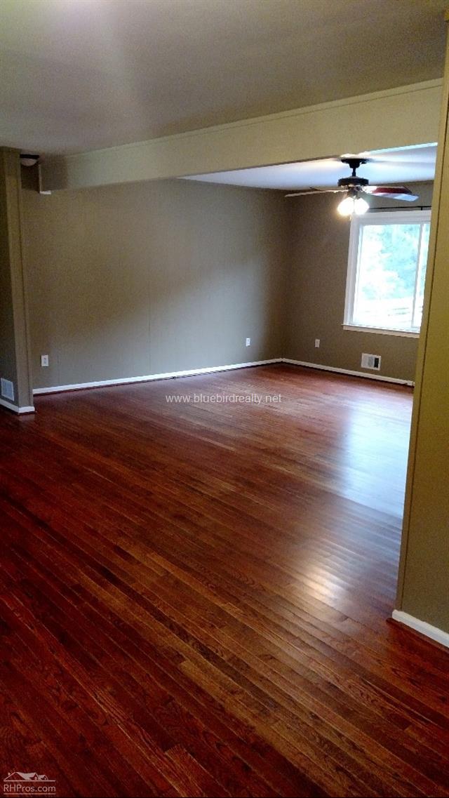 Building Photo - 1412 Rainbow Cir