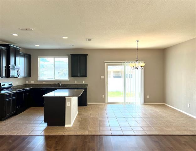 Building Photo - 1004 Bruni Ct