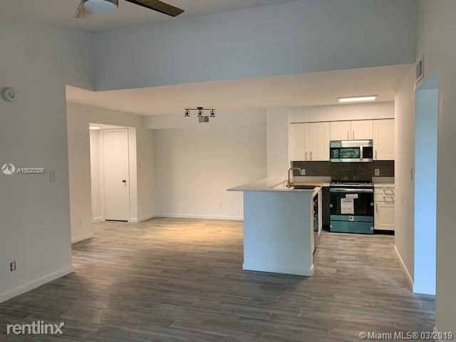 Building Photo - 2 br, 2 bath Condo - 570 S Park Rd # 6-36A